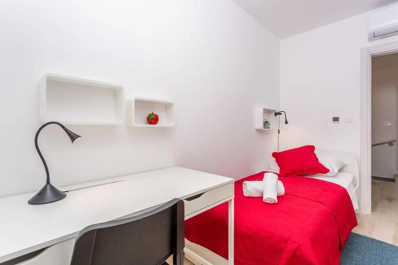 Holiday House Bibi Punat 0*,  Croatia