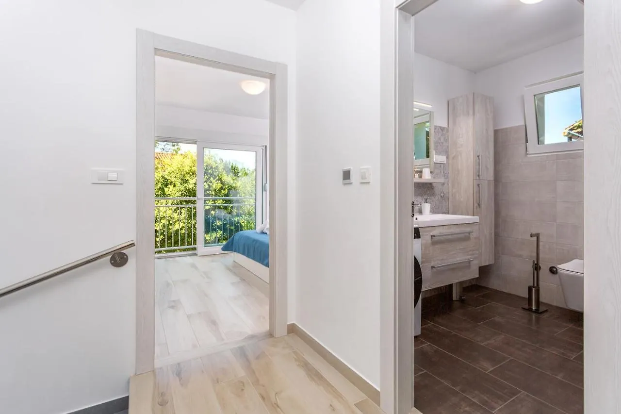 Holiday House Bibi Punat