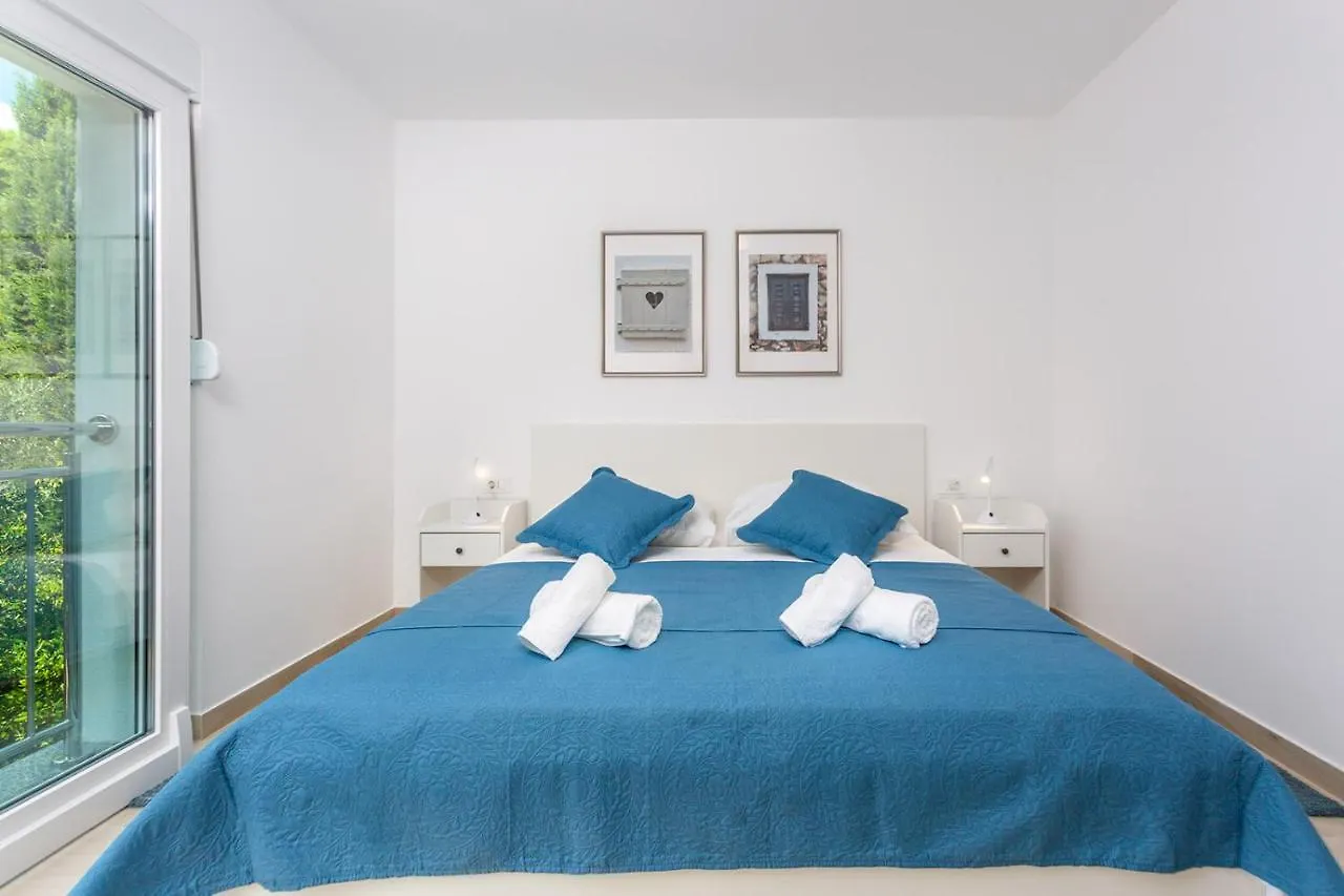 Holiday House Bibi Punat 0*,